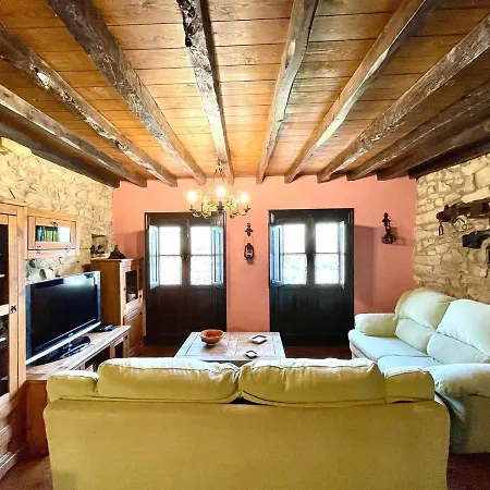 Lovely In With Shared Pool *