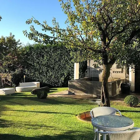 Apartment Lovely In With Shared Pool *